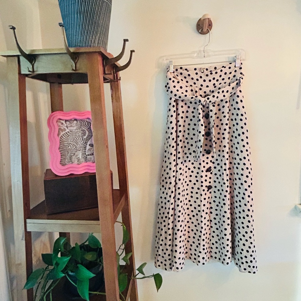 Vintage-Inspired Polka Dot Button-Front Maxi Skirt with Tie Waist (New with Tags